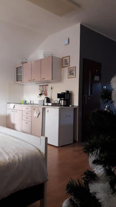 Apartman Lastovicka Стара Лесна Екстер'єр фото